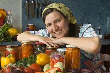 RUSKINJE OVAKO ČUVAJU ZIMNICU  I nikada im se ne kvari, zato što koriste trik koji provereno radi