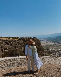 NAŠA GLUMICA SE UDAJE ZA BIZNISMENA Zaprošena u Madridu, a evo čime se bavi njen verenik (FOTO)