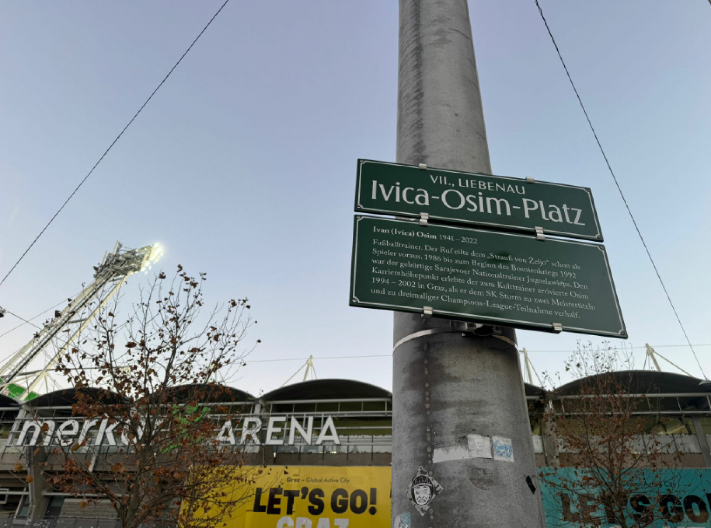 OMAŽ ŠTRAUSU SA GRBAVICE Mesto ispred stadiona nosi ime čoveka koji je tvorac modernog Šturma