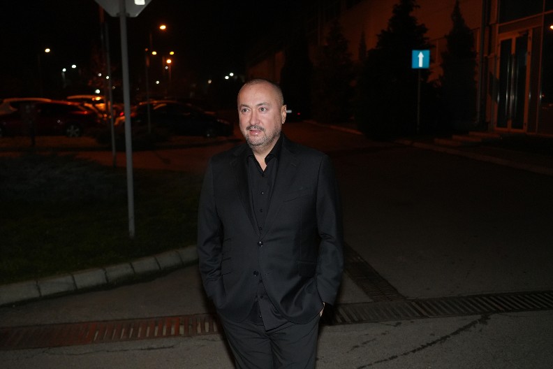 "KAD POPIJEM MALO VIŠE, PRAVIM CIRKUS" Đani priznao da su ga zaustavljali na aerodromu zbog alkoholisanog stanja!