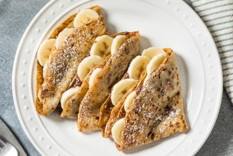 POSNE PALAČINKE SA BANANAMA I ČOKOLADOM Ovakve do sada još niste probali, pojedete jednu i zaboravite na mrsnu!