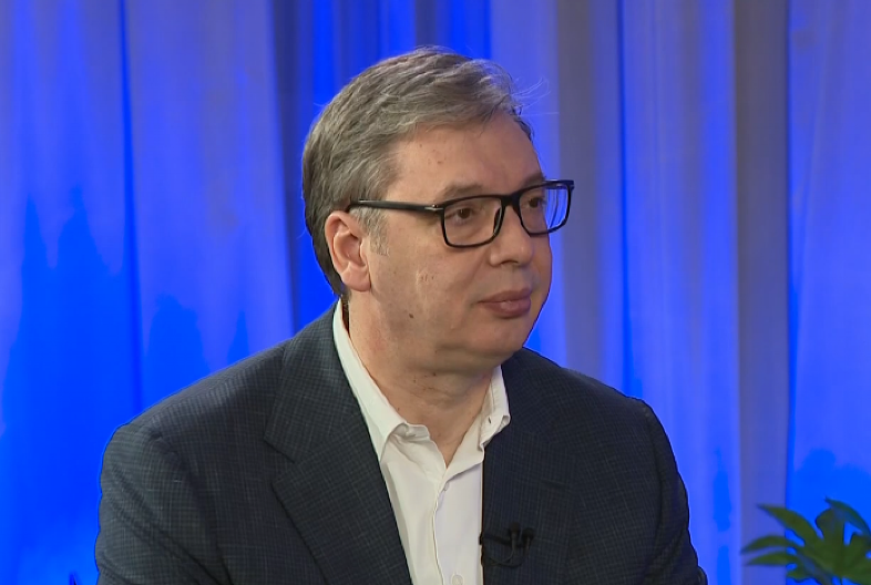 "JA SAM PONOSNI PREDSEDNIK SRBIJE"! Vučić: "Mene niko nikada nigde ne preslišava"