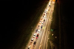 FENOMEN NAJSPORIJE TRAKE Evo zašto u toku zastoja drugi automobili idu brže