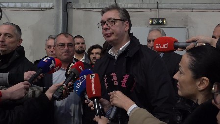 VUČIĆ ZA ALO! ODGOVORIO NA PRETNJE EKSTREMISTA: "Slušam te gluposti odavno, nema ništa od tog posla!"