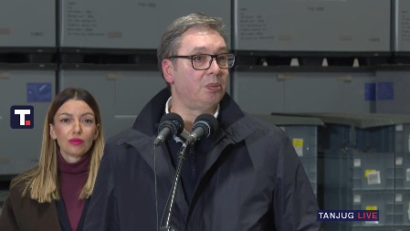 "GRADIMO PORODILIŠTE, SKROZ NOVA ZGRADA" Predsednik Aleksandar Vučić najavio je nova ulaganja u niško zdravstvo