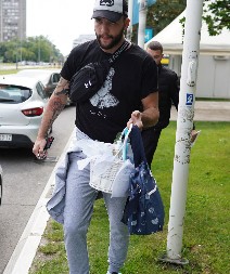 OBRAZOVAO SE VAN SRBIJE, ALI IPAK ŽIVI OD SVINJA! Evo koji fakultet je završio Veljko Ražnatović: "Planiram da doktoriram"