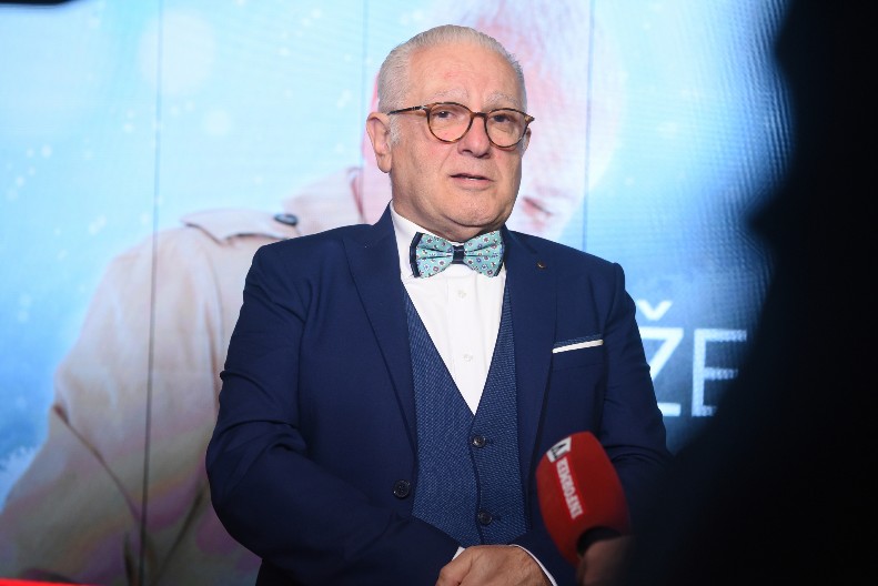 ŽELJKO SAMARDŽIĆ BOLUJE OD NEIZLEČIVE BOLESTI Otkrio sve detalje: "Počeo sam sa terapijama, nosim se sa tim kako znam i umem"