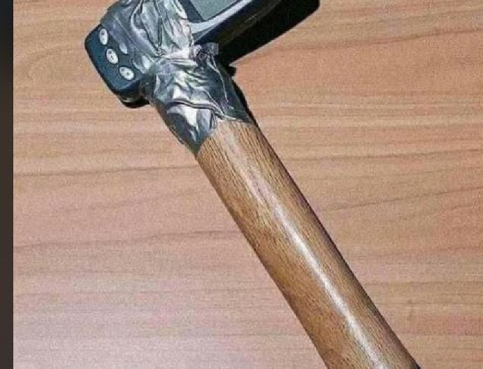 BOSANAC HITNO BIO POTREBAN ČEKIĆ Napravio ga sam i svi plaču od smeha kad vide od čega