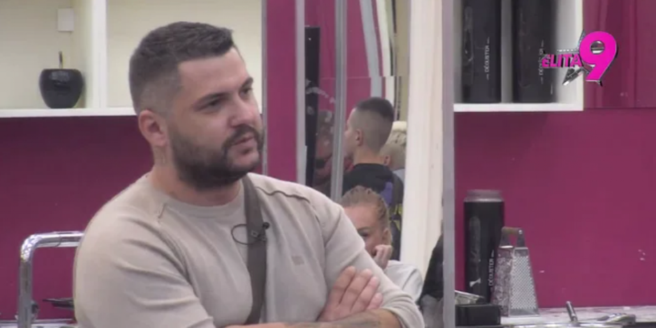 SRCEPARAJUĆA ISPOVEST ASMINA DURDŽIĆA! Otkrio sve o Stanijinoj prevari: "Gledao sam oca sa suzama kako čita komentare u pet ujutru, majka mi je dobila šećer..."