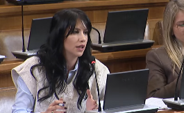 LEPA POSLANICA U SKUPŠTINI GOVORILA O KRŠENJU PRAVA SVIH GRAĐANA Svi Srbi treba da pročitaju ovo: "Ukupno 10.470"