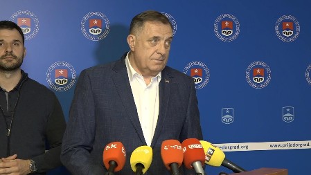 "LICEMERJE BRISELA SE NE MOŽE VIŠE TOLERISATI" Dodik: Odluka Vučića da Srbija ne učestvuje na samitu EU-Zapadni Balkan racionalna i državnička