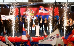 MITING SRPSKE LISTE U KOSOVSKOJ MITROVICI Elek: 28. decembra da glasamo za SL i pokažemo snagu srpskog naroda (FOTO)