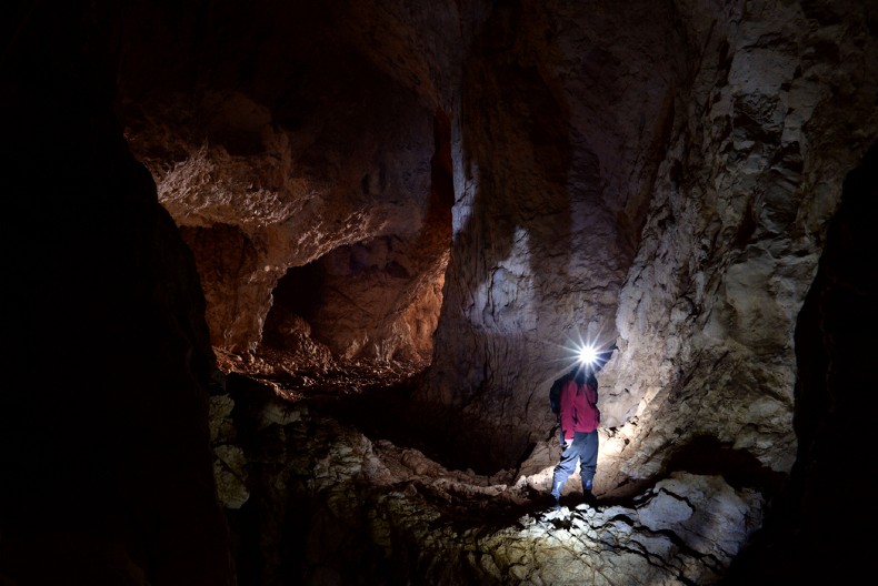 ŠOK ISPOD ZEMLJE Pronađen PODZEMNI SVET koji menja mapu Evrope – prizori lede krv u žilama! (VIDEO)