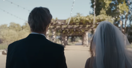 MLADOŽENJA ŽELI DA OTKAŽE VENČANJE Bio je ludo zaljubljen, zaprosio je nakon 10 meseci veze, ali sada se kaje