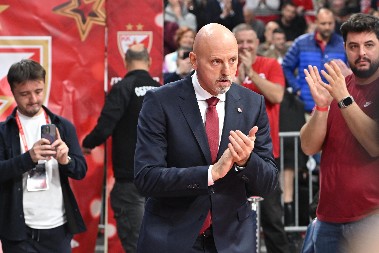 "DELIJE" NA NOGAMA Obradović otkrio da li će Moneke igrati protiv Virtusa