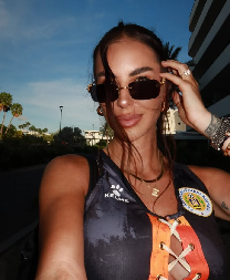 OVAKVU JELKU JOŠ NISTE VIDELI! Našu influenserku brutalno isprozvali na mrežama: "Ne liči ni na šta" (FOTO)