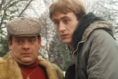 EVO KAKO JE POZNATI ENGLESKI GLUMAC DOBIO ULOGU DEL BOJA U SERIJI "MUĆKE" Bio je samo rezervna opcija, ali onda je uradio nešto genijalno na audiciji - reditelj je ostao bez teksta