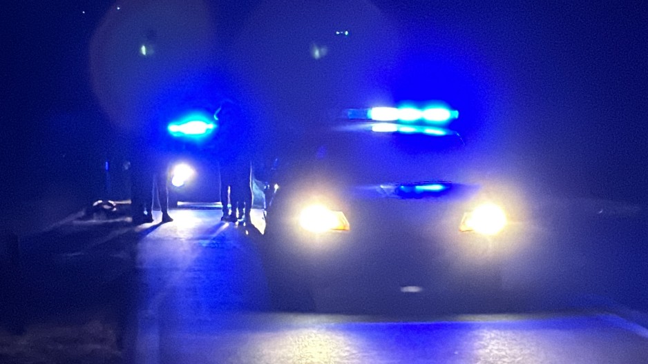 TEŽAK SUDAR DVA AUTOMOBILA Policija na licu mesta, u toku uviđaj