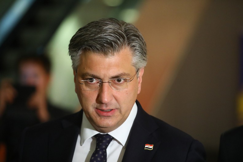 PLENKOVIĆ DOKAZAO I ZVANIČNO POTVRDIO DA JE USTAŠA!