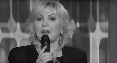 "KADA JE UMRLA, SLAVUJ JE PEVAO SEDAM DANA" Komšije pevačice otkrile šta se dešavalo nakon njene smrti