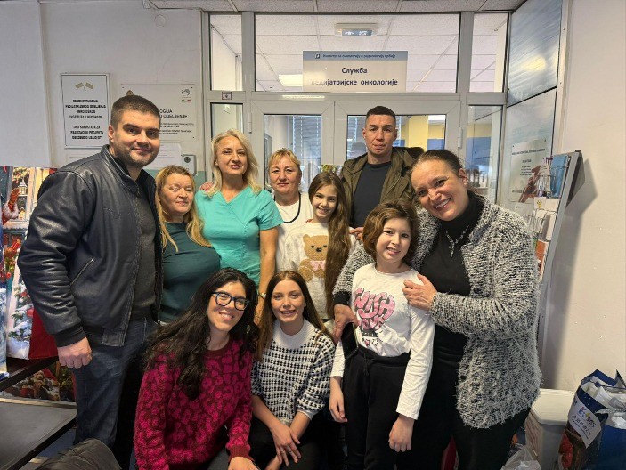 HUMANO Sportisti obradovali mališane