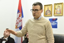 PETKOVIĆ SA RASELJENIMA: Od presudnog značaja da Srpska lista osvoji 10 mandata garantovanih Srbima