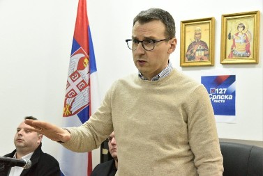 PETKOVIĆ SA RASELJENIMA: Od presudnog značaja da Srpska lista osvoji 10 mandata garantovanih Srbima
