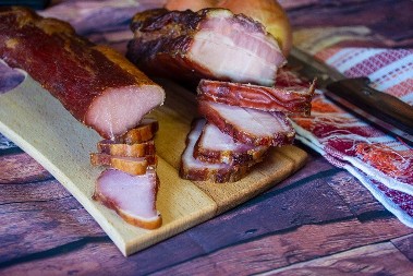 Mislite da može doveka, ali ipak ne: Evo koliko suvo meso može da stoji u frižideru