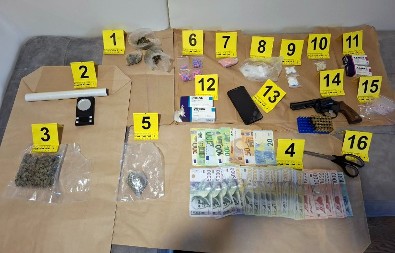 HAPŠENJE ZBOG DROGE Sem narkotika zaplenjen i novac