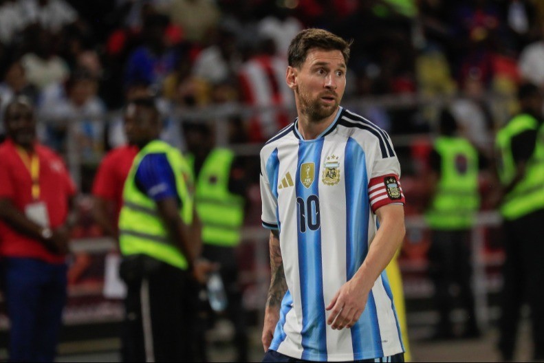 Pala jaka prozivka za Mesija