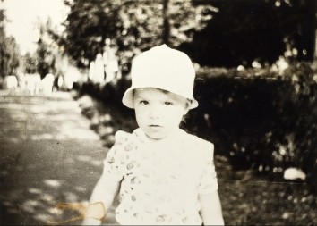 Marija (3) se igrala u dvorištu i odjednom je nestala: Posle 42 godine otac je pronašao, zanemeo je kada je saznao gde je bila sve vreme