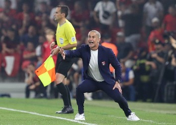 DRAMA Albanci poludeli: U kući selektora - dres Srbije (FOTO)