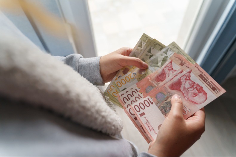 KOLIKO SU UKUPNO PORASLE PENZIJE POSLEDNJIH GODINA: Od 2012. do danas povećanje je više nego duplo, NOVI RAST PRE BOŽIĆA