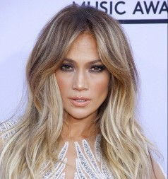 Džej Lo se snimala, objavila, a filter zakazao! Ona nije ni videla šta je uradila, ali mi jesmo