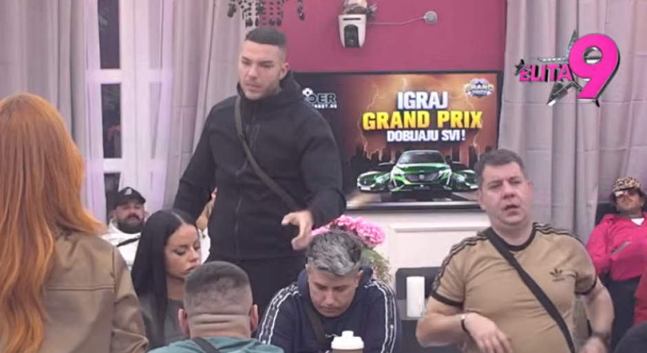 "PROMISKUITETNA JE I MOJ NAJVEĆI BLAM" Anđelo ne štedi reči na bivšoj