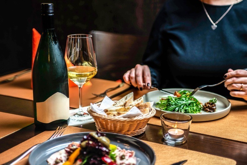 ODLIČNO ZA SRCE I VARENJE Nemojte odmah u krevet nakon večere, već uradite ovo