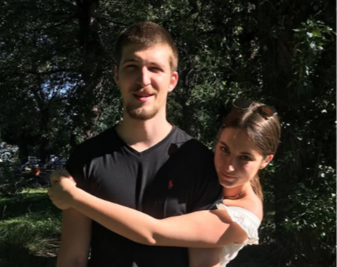 OVO SU DECA BRANISLAVA LEČIĆA Ćerka preslikana otac, krenula njegovim stopama!  