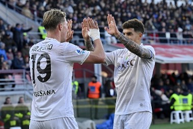 SVE REŠENO U PRVOM POLUVREMENU Napoli se vratio na pobednički kolosek