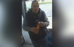 NAPADAČ S NOVOG BEOGRADA POLA ŽIVOTA PROVEO NA ROBIJI Sedam puta osuđivan za razna dela! 