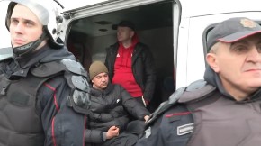 Botun srušio Vladu: Kada država i vlast krenu na građane silom – kraj te vlasti je neminovan!