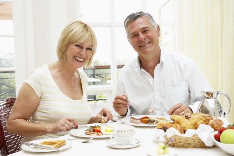 Jača imunitet posle 50. godine: Doktor moli ljude da jedu ovu namirnicu bar jednom nedeljno