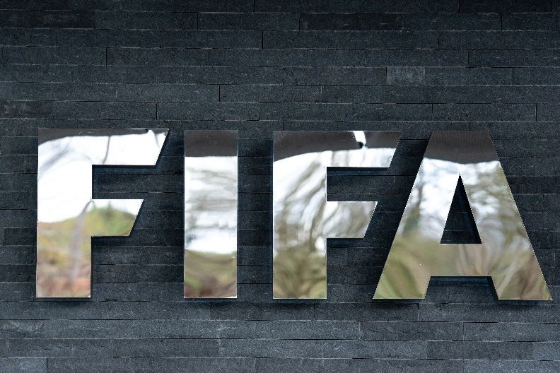 FIFA NE PRAŠTA Čuvenom klubu zabranjeni transferi do 2027. godine