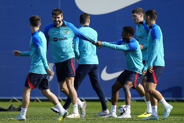 VELIKI POVRATAK Slavni fudbaler se vraća iz penzije