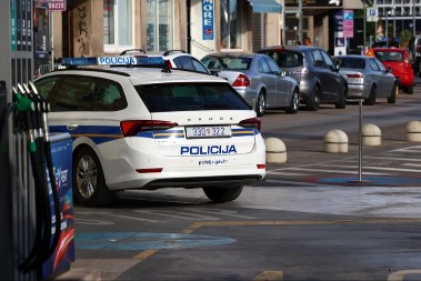 OSUĐEN ZBOG EKSPLOZIJE NA ŠKOLSKOM IGRALIŠTU Muškarac kažnjen zbog detonacije