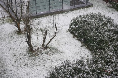 U OVOM GRADU PAO SNEG! Hitno se oglasio se RHMZ, stiže LEDENI talas: Temperatura ušla u minus! 