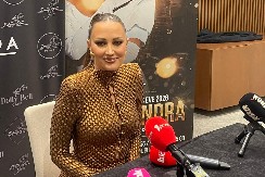 "STROŽIJA SAM OD FILIPA!" Aleksandra Prijović sumirala godinu koja je na izmaku, otkrila želje!