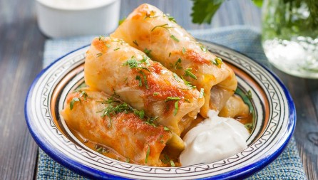 Koliko sarma ima kalorija? Omiljeno srpsko jelo možda nije neprijatelj vaše linije