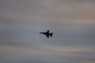 SRPSKE KOMŠIJE PODIGLE BORBENE AVIONE! Smrtonosno oružje lansirano na metu na Dunavu!