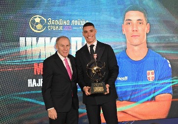 BOŽIĆNA TOPLINA I U NOTINGEMU Daleko od kuće čuvam tradiciju i običaje