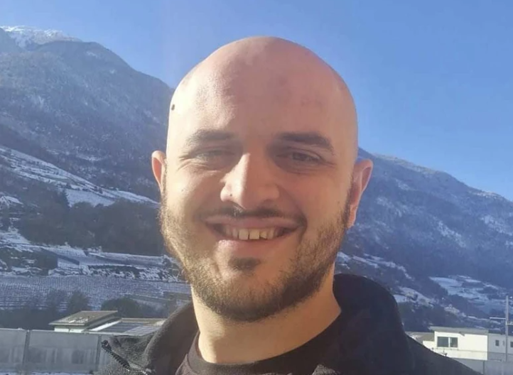 „ANĐEO KOJI JE OTIŠAO PRERANO“ Prijatelji se opraštaju od Stefana, koji je stradao u požaru u Švajcarskoj